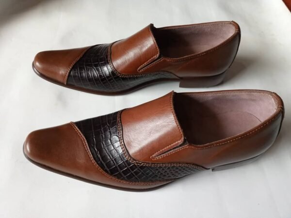 Chaussure fermé