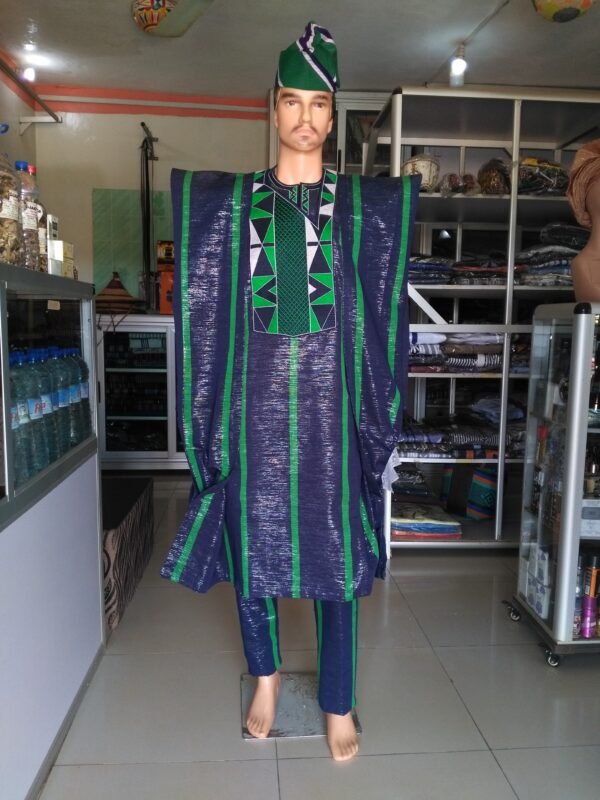 Agbada en pagne tissé