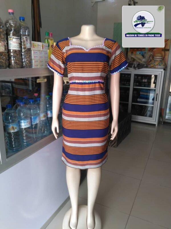 Robe en pagne tissé – Image 3