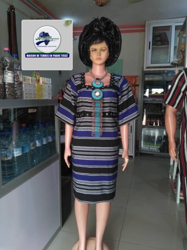 Robe en pagne tissé – Image 2