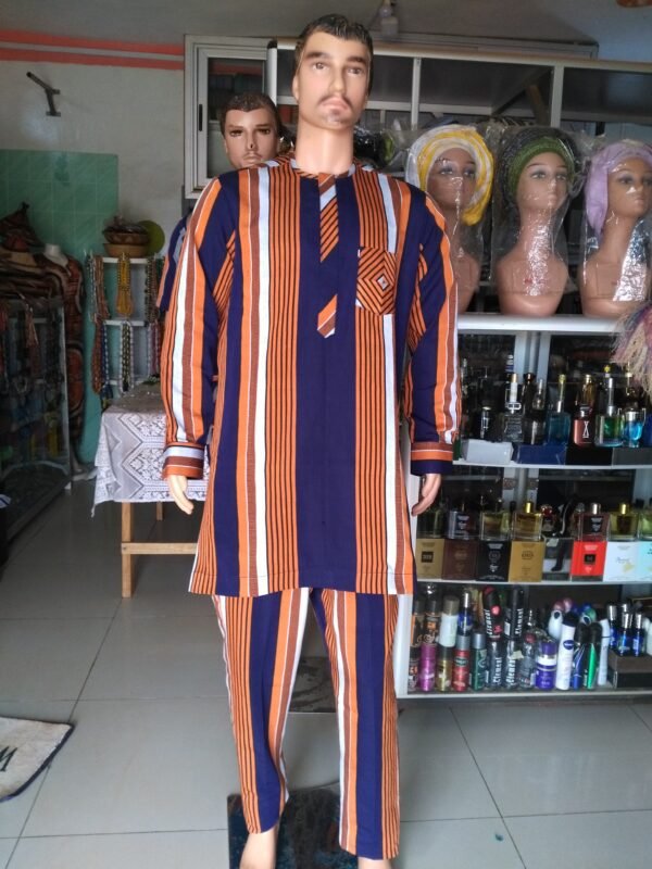 Goodluck en pagne tissé orange bleu nuit