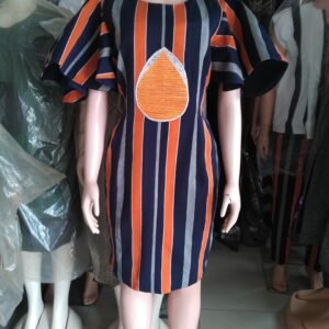 Robe en pagne tissé brodé