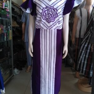 Robe dame en pagne tissé brodé