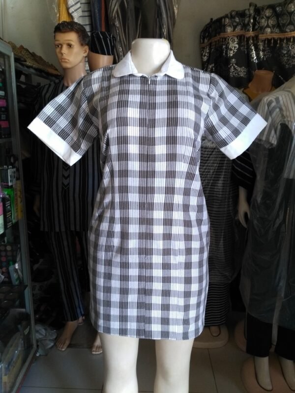 Robe en pagne tissé