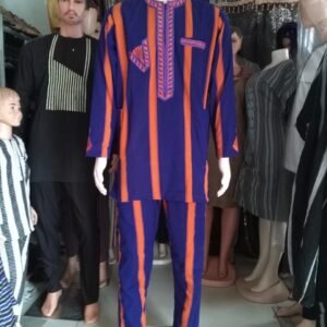 Ensemble simple en pagne tissé